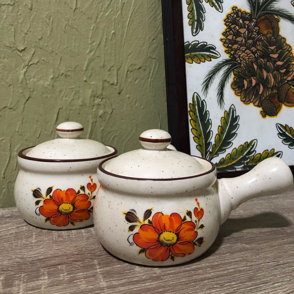2 speckled ceramic soup bowls